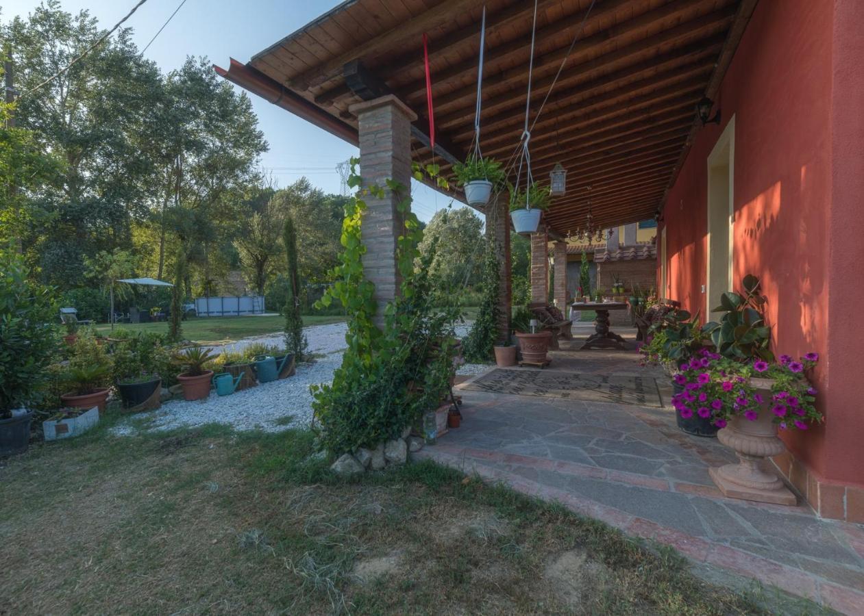 La Casa Rossa Bed and Breakfast Coiano Eksteriør billede